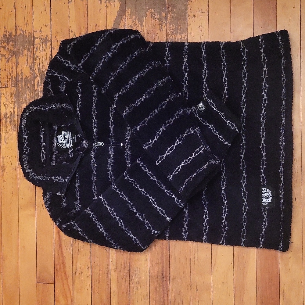 Barbed wire black sherpa halfed zipped fleece